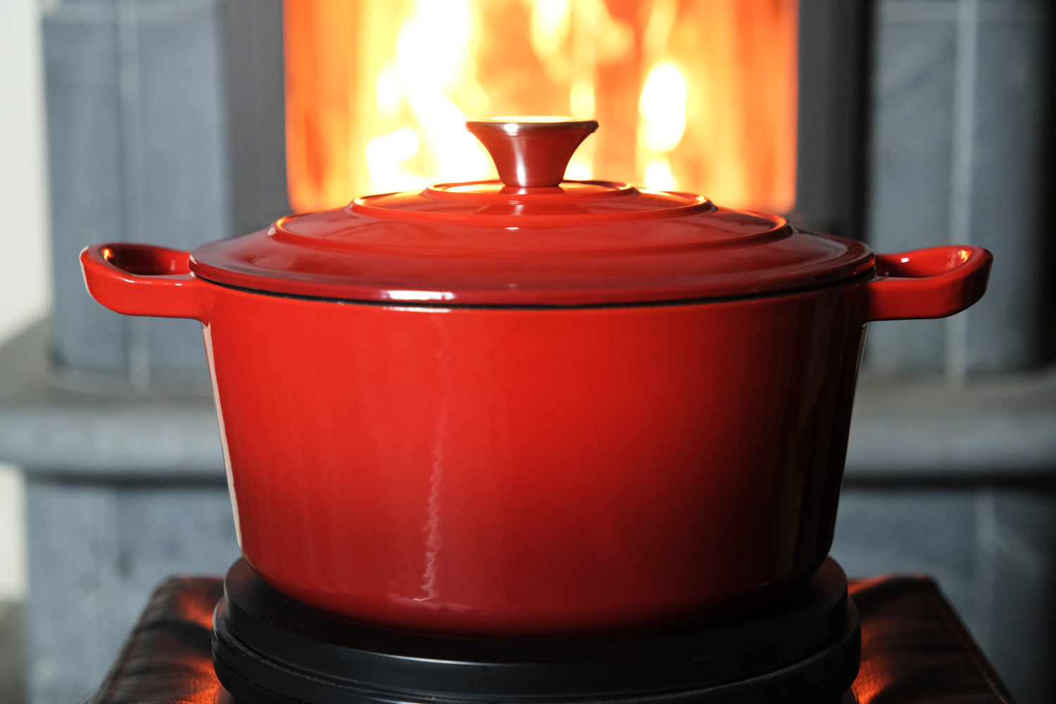 Why Cast Iron and Dutch Ovens Are Your Best Friend