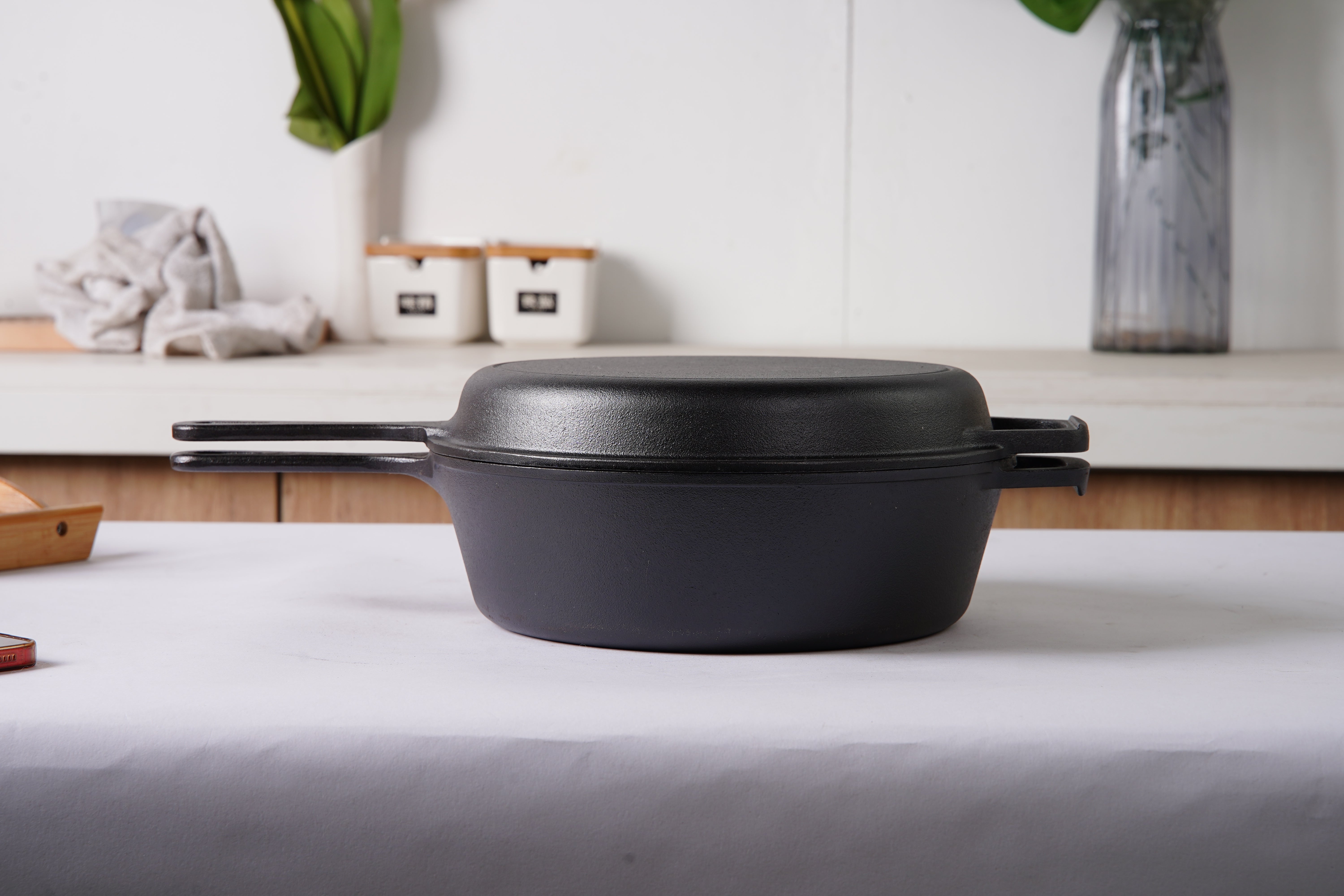 Cast Iron Skillet (EXTRA DEEP) - 10.25"-Inch (26 cm) with Skillet Lid, Frying Pans + Silicone Handle Holder Covers - Oven Safe Cookware - Indoor/Outdoor Use - Use on any Stovetop, Grill, Induction Safe