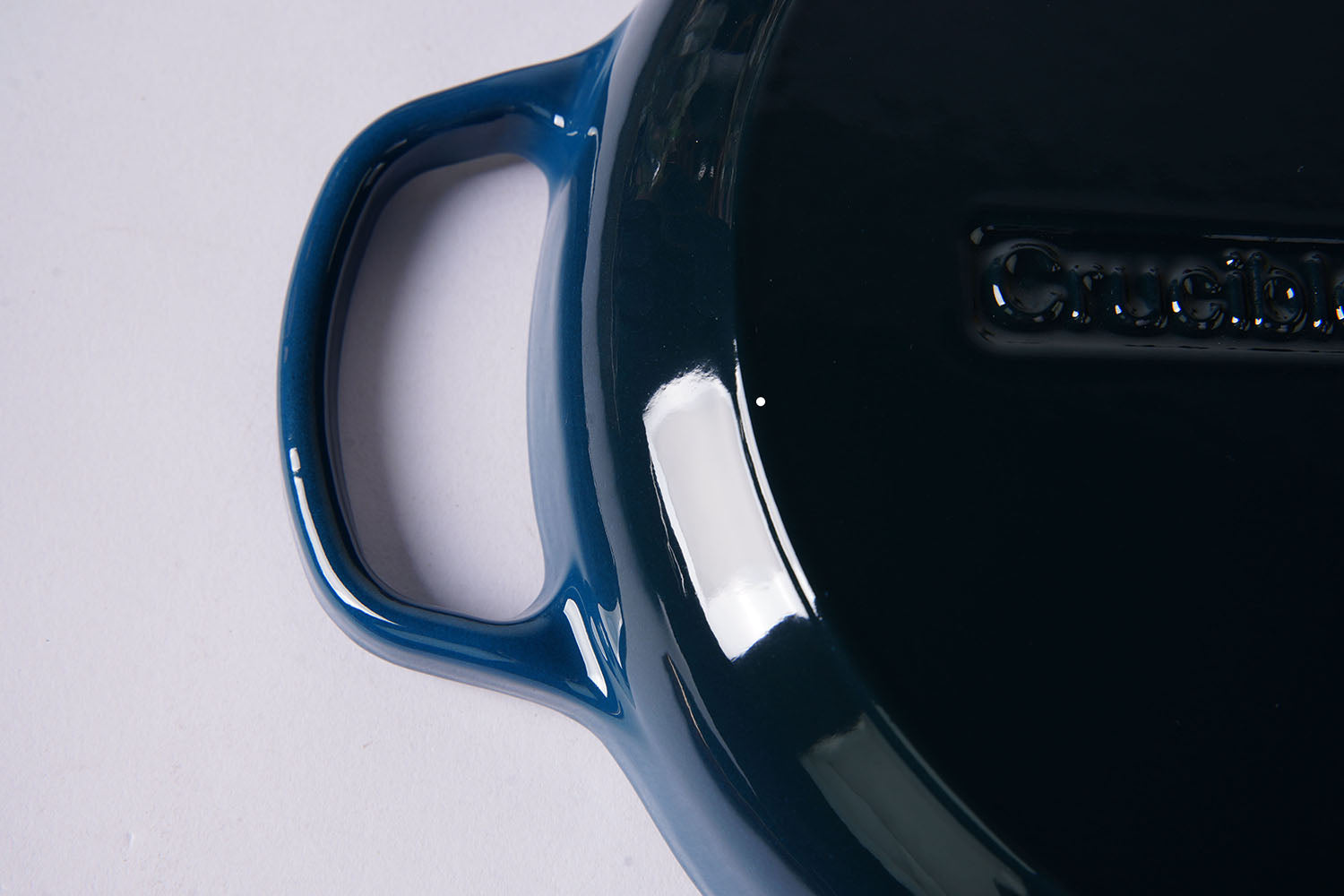 Enameled Cast Iron Bread Pan, Sour Dough Artisan Bread Oven – Dark Teal Blue – Round 26 cm, 6.25 L (6.6 qt) – Deep Lid for Steam Baking