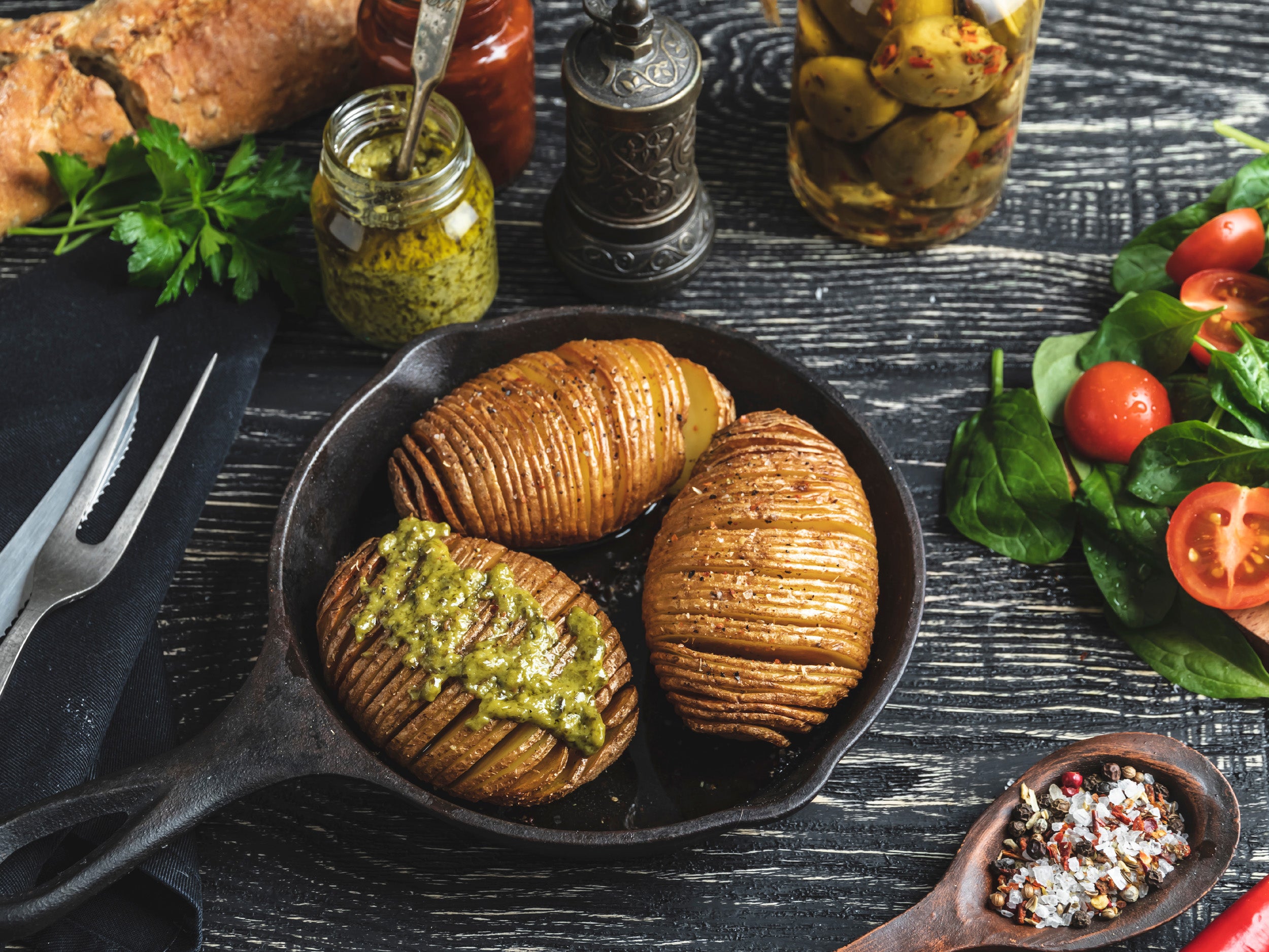 6"-Inch (15 cm) Cast Iron Skillet Set of 2 with 2 Silicon Handle Holder Grips