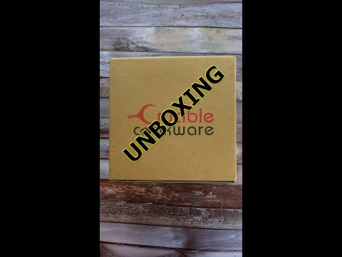 Cast Iron Camp Dutch Oven Pot, 4.1 qt (3,9 L), including Lid Lifter & Lid Stand